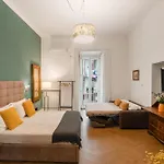 شقة B1flat Mergellina - *