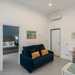 B1flat Mergellina - شقة *