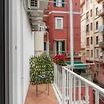 B1flat Mergellina - نابولي