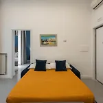 B1flat Mergellina - * نابولي