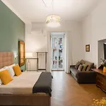 B1flat Mergellina - * نابولي