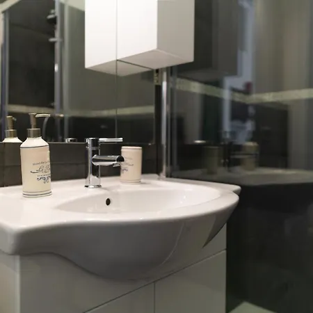 B1flat Mergellina - Apartment *
