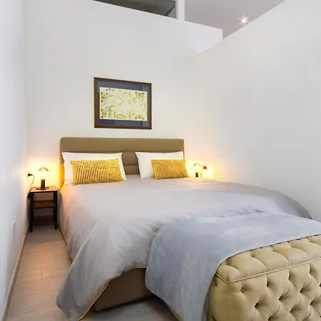 B1flat Mergellina - Apartment *