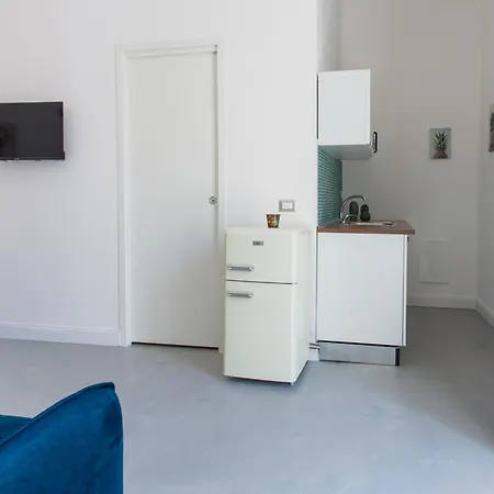 B1flat Mergellina -