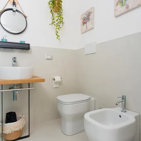 B1flat Mergellina -